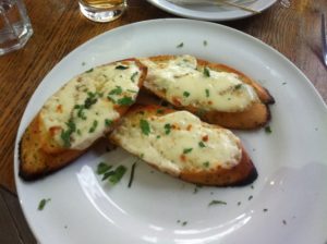 Cheesy garlic bread