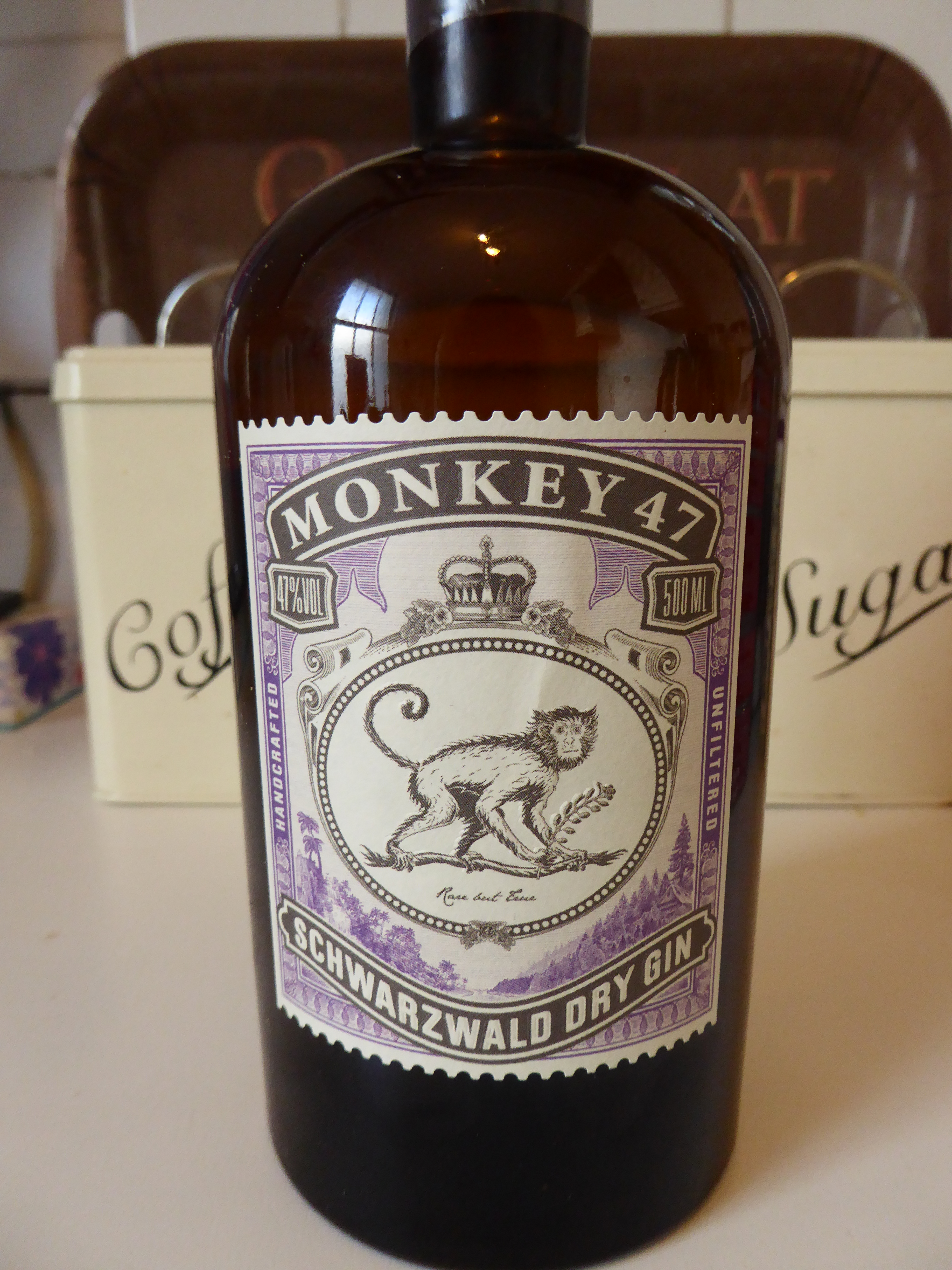 | Jenny Monkey Brighton 47 gin in