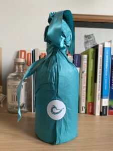 Gower gin Dragon Strength wrapping